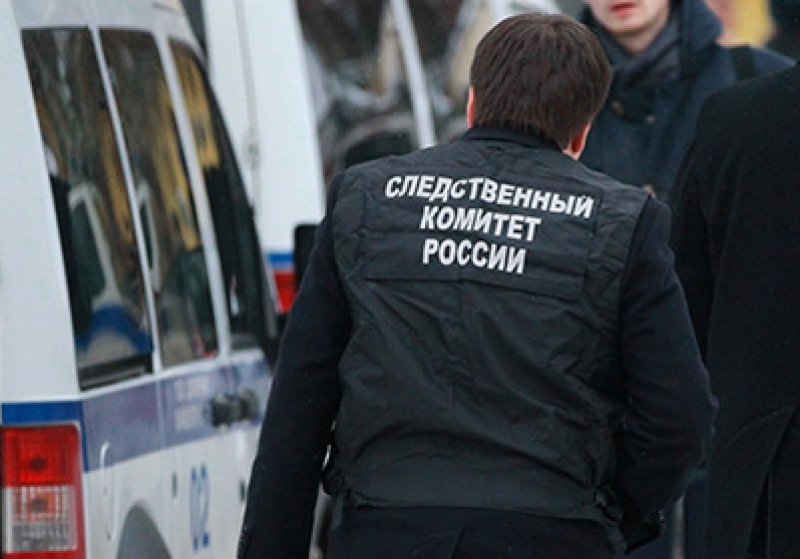 В Омске шофёр автобуса протащил по дороге зажатую в дверях женщину