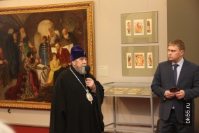 Митрополита Владимира в музее Врубеля встретили как в церкви 