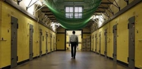 Омские тюремщики могут получить «лицензию на убийство»