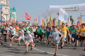 Участие в Сибирском международном марафоне в Омске подешевело 