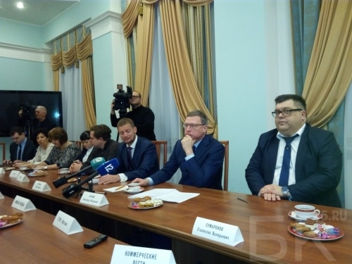Александр Бурков согласен пересмотреть налоги и дотации для Омска