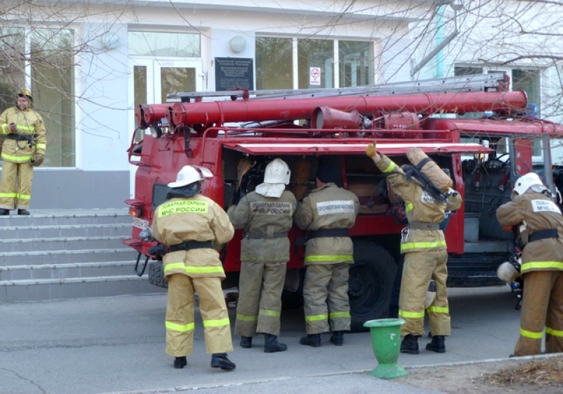 Сбор и выезд пожарных. Сбор и Возвращение пожарных к месту постоянного расположения. Ремонт пожарной техники.