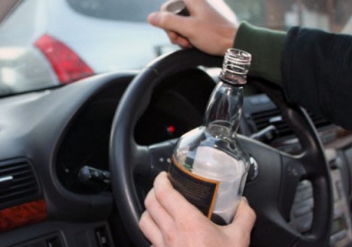 Прокуроры обнаружили в Омской области пять алкоголиков с водительскими правами