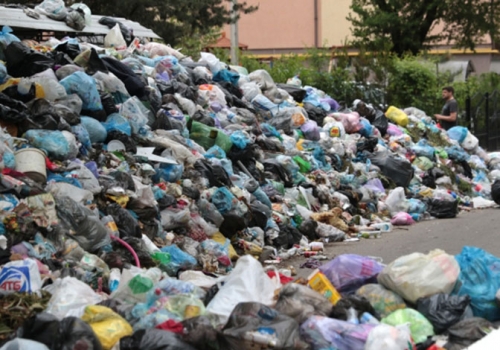 РЭК выступила с предложением сократить норматив накопления омичами мусора почти на полкило