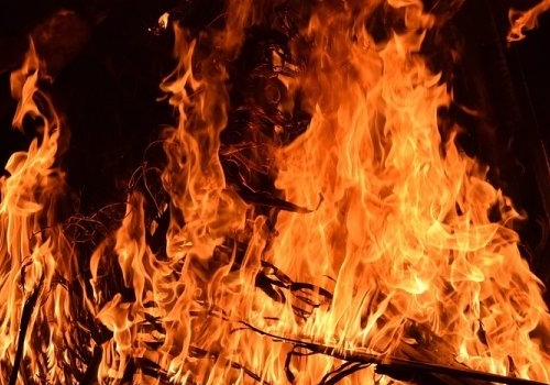 В Омской области произошел пожар вблизи роддома