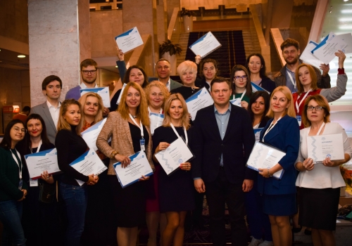 Омские студентки представили собственные соцпроекты в Москве