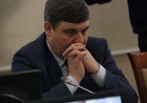 В процессе экс-министра строительства и ЖКК Стрельцова налоговый инспектор представила новые сведения