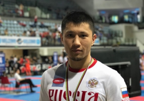 Омские кикбоксёры завоевали золотые медали на Кубке мира