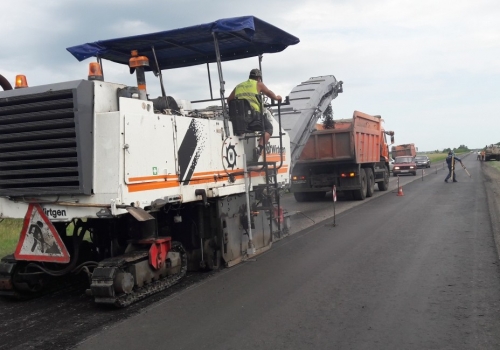 Глава омского минстроя: в будущем году отремонтированных дорог будет меньше, но работы — капитальней