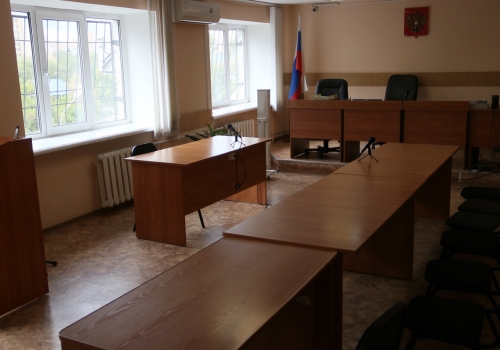 В Омской области осудят сельчанина за попытку взятки полицейскому