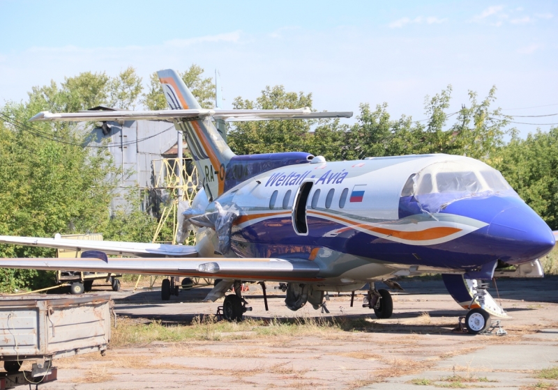 Самолет омск. Самолеты авиакомпаний в Омске. Самолёт Омск 2021. Тобольск Омск самолет. Самолет на котором летает Мишустин.