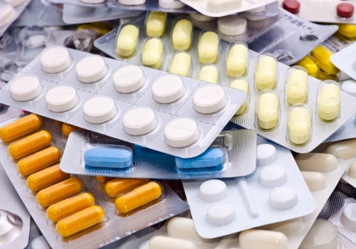 Омские власти признали, что у нас в регионе наблюдается дефицит противовирусных препаратов