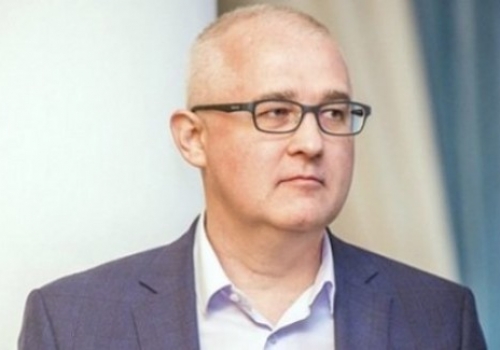 «Алкогольный» топ-менеджер Лебедев сменил Крым на Омск