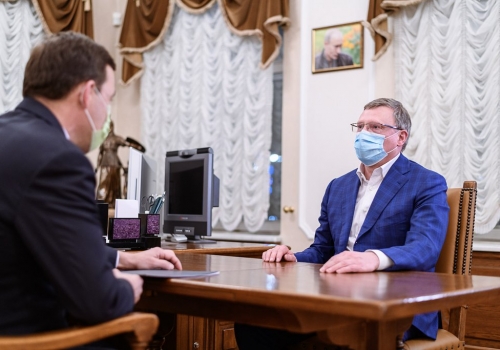 Губернаторы Бурков и Куйвашев обсудили двустороннее сотрудничество Омской и Свердловской областей