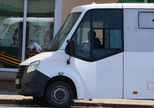 Гамлет Акопян: «Через пять лет автобусы в Омске будут водить одни пенсионеры»