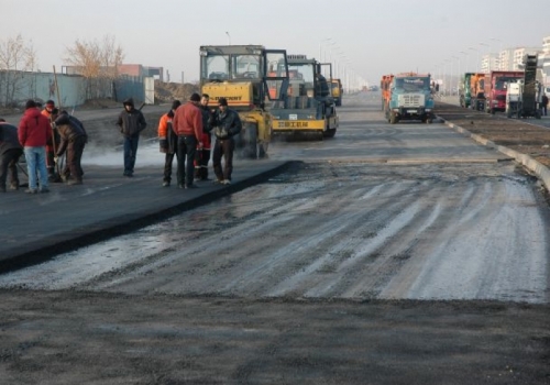 В Омске до 2023 года построят и реконструируют несколько автодорог