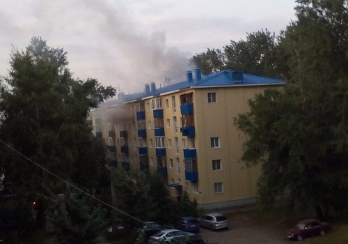 В Лукьяновке из-за пожара в многоквартирном доме эвакуировали 70 человек