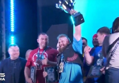Омский силач Скосырский стал чемпионом на фестивале «Евразийские игры-2021»