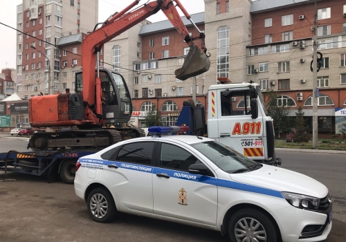 Силовики объехали Омск и выявили 80 недостатков транспортно-эксплуатационного состояния дорог