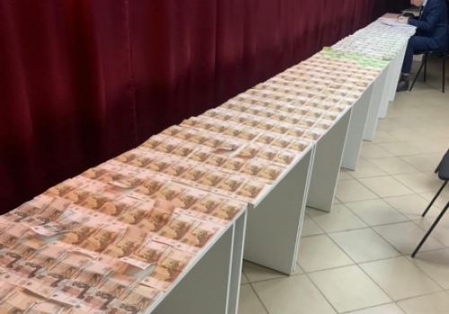 У бывшего сотрудника ФСБ Кулюкина и его жены обнаружили 385 счетов в разных банках