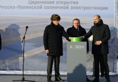 На юге Омской области при участии Шульгинова и Буркова запущена солнечная электростанция