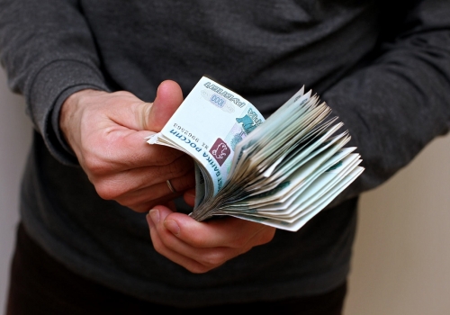 Названы самые высокооплачиваемые вакансии в Омске