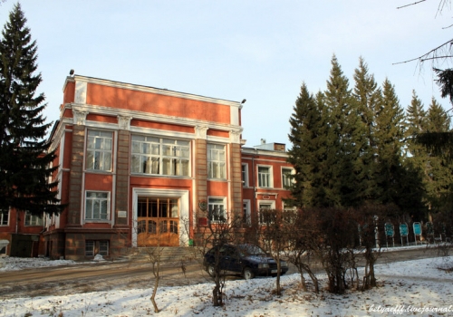 В Омске два здания «сталинского ампира» стали объектами охраны памятников истории