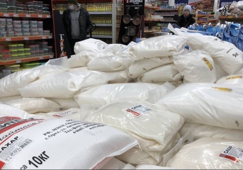 «Ашан» и «Окей» отказались добровольно ограничить цены на сахар