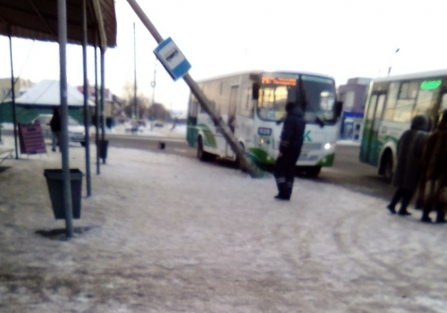 Водители омских автобусов с начала года устроили 40 ДТП