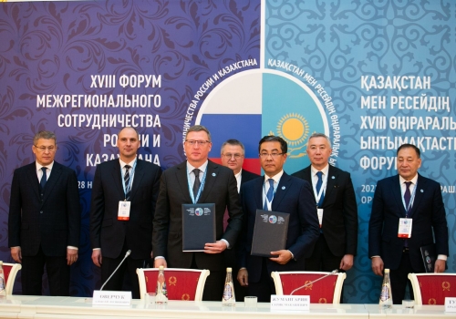 Губернатор Омской области и аким области Абай Казахстан договорились о сотрудничестве