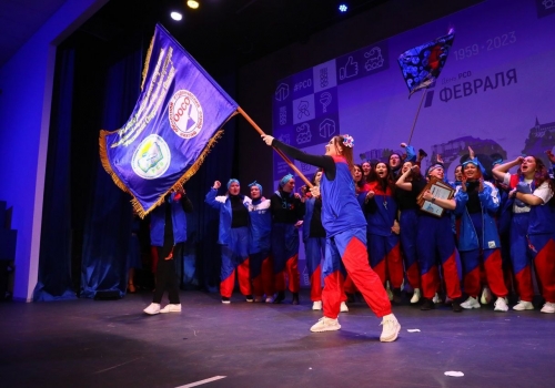 Омские студотрядовцы отметили День Российских студенческих отрядов большим концертом