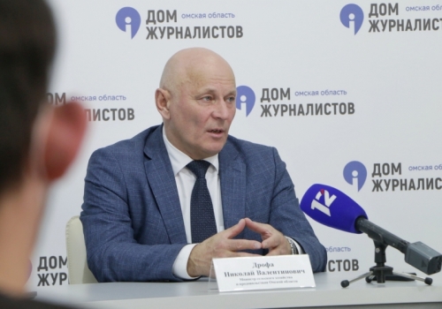 Сын главы минсельхоза Омской области заключил контракт с УФСИН