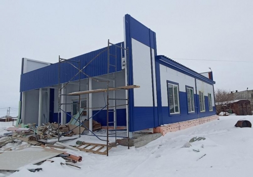 В Омской области уже начался ремонт 80 ФАПов и амбулаторий
