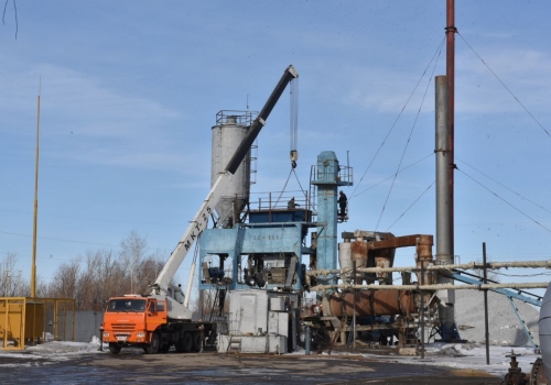 В Омске на две недели раньше запущен асфальтобетонный завод