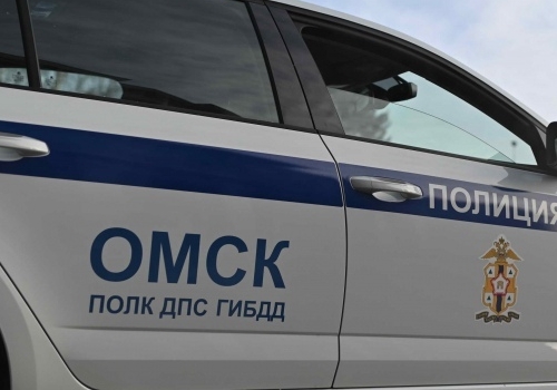 В Омске 7-летнего мальчика сбили на парковке