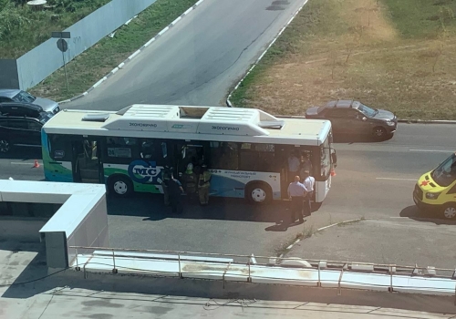 В Омске на Левобережье автобус попал в ДТП