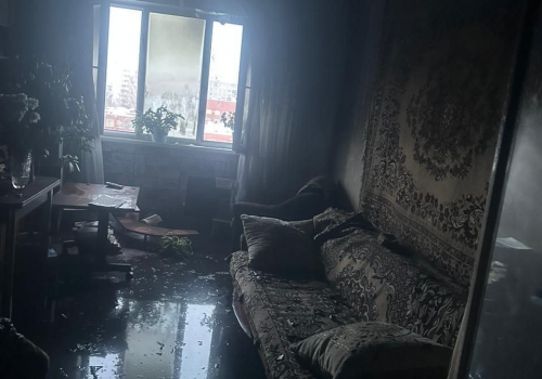Из загоревшейся многоэтажки на Московке эвакуировали больше 40 жильцов