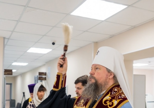Митрополит Дионисий обещает строить церкви в новых микрорайонах Омска