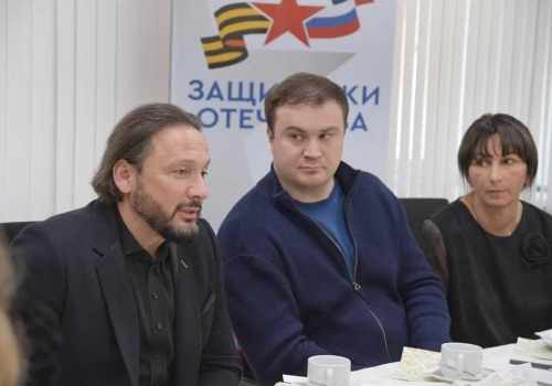 Виталий Хоценко и Стас Михайлов встретились в Омске с ветеранами СВО