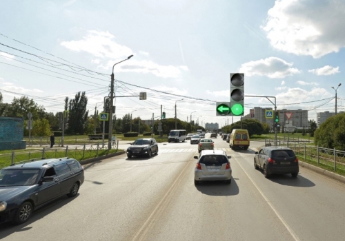 Из-за ремонта бульвара Архитекторов в Омске изменили регулирование перекрестка