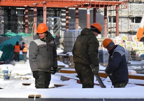 Омских застройщиков заставят подписывать соглашения об участии в строительстве школ и детских садов