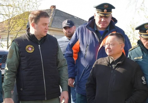 Глава Минстроя России Файзуллин — о паводке в Омской области: «Обстановка непростая, к сожалению, вода прибывает»