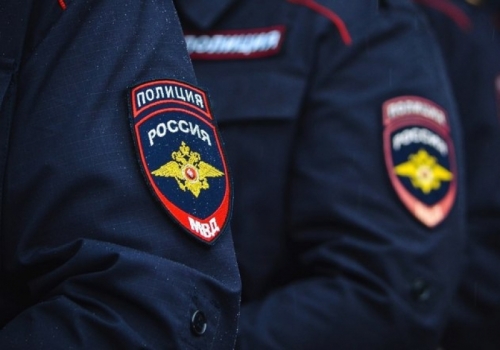Омская полиция задержала наркокурьера, вышедшего с кладбища с наркотиками