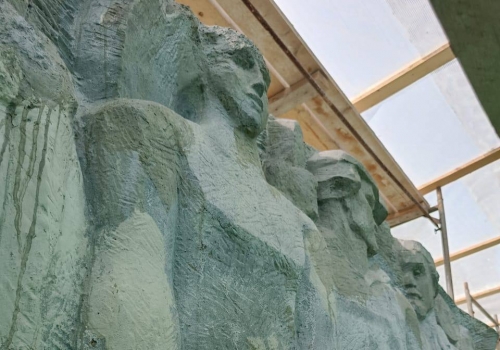Монумент в сквере Павлика Морозова откроют ко Дню рождения Омска