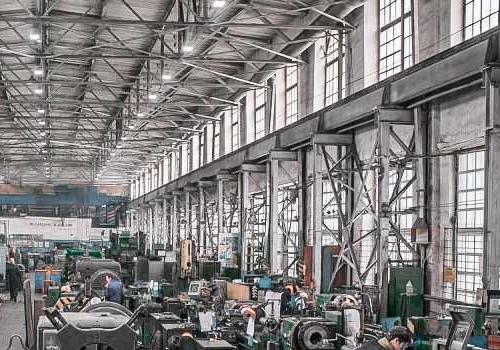 В Омске, в Старом Кировске, выставили на продажу металлообрабатывающее производство