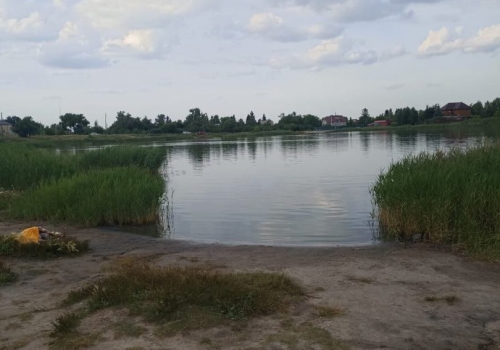 В Омске в озере Соленое утонула женщина