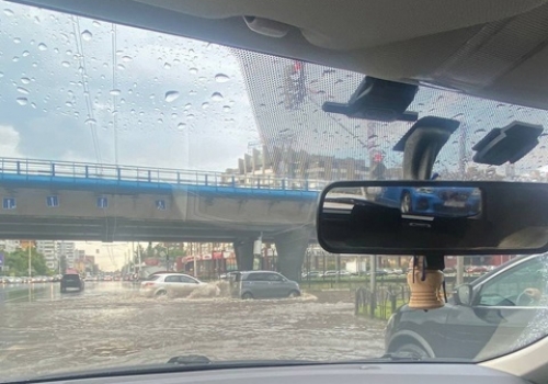 В Омске улицы опять уходили под воду