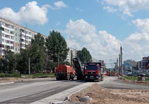 В Омске масштабный дорожный ремонт перевели на ночную смену