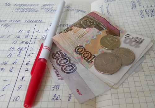 В Омске врач из-за мошенников лишилась сбережений, накопленных за 10 лет