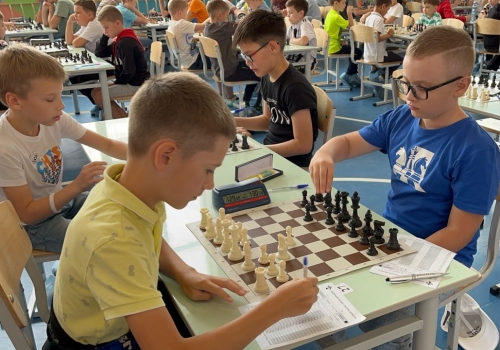 В Омске юные гроссмейстеры борются за победу в Мемориале Якова Русакова